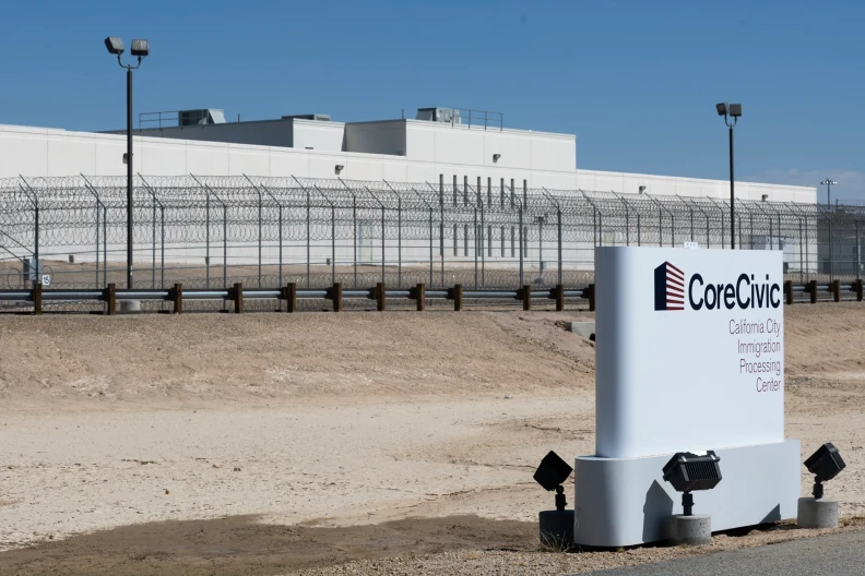 Source-feed image associated with Private prison company sells two of California’s immigrant detention centers to the feds
