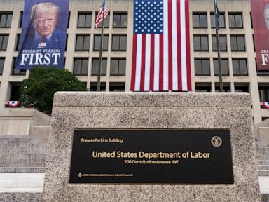 Source-feed image associated with Claims for unemployment benefits drop to 196,000, lowest since mid-July