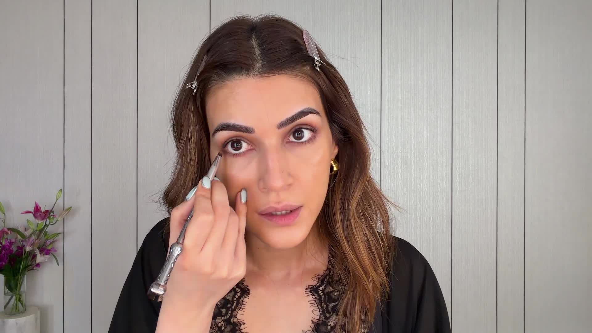 Source-feed image associated with Kriti Sanon’s ‘New Love’ Gives Her an ‘Instant’ Facelift—In the Car