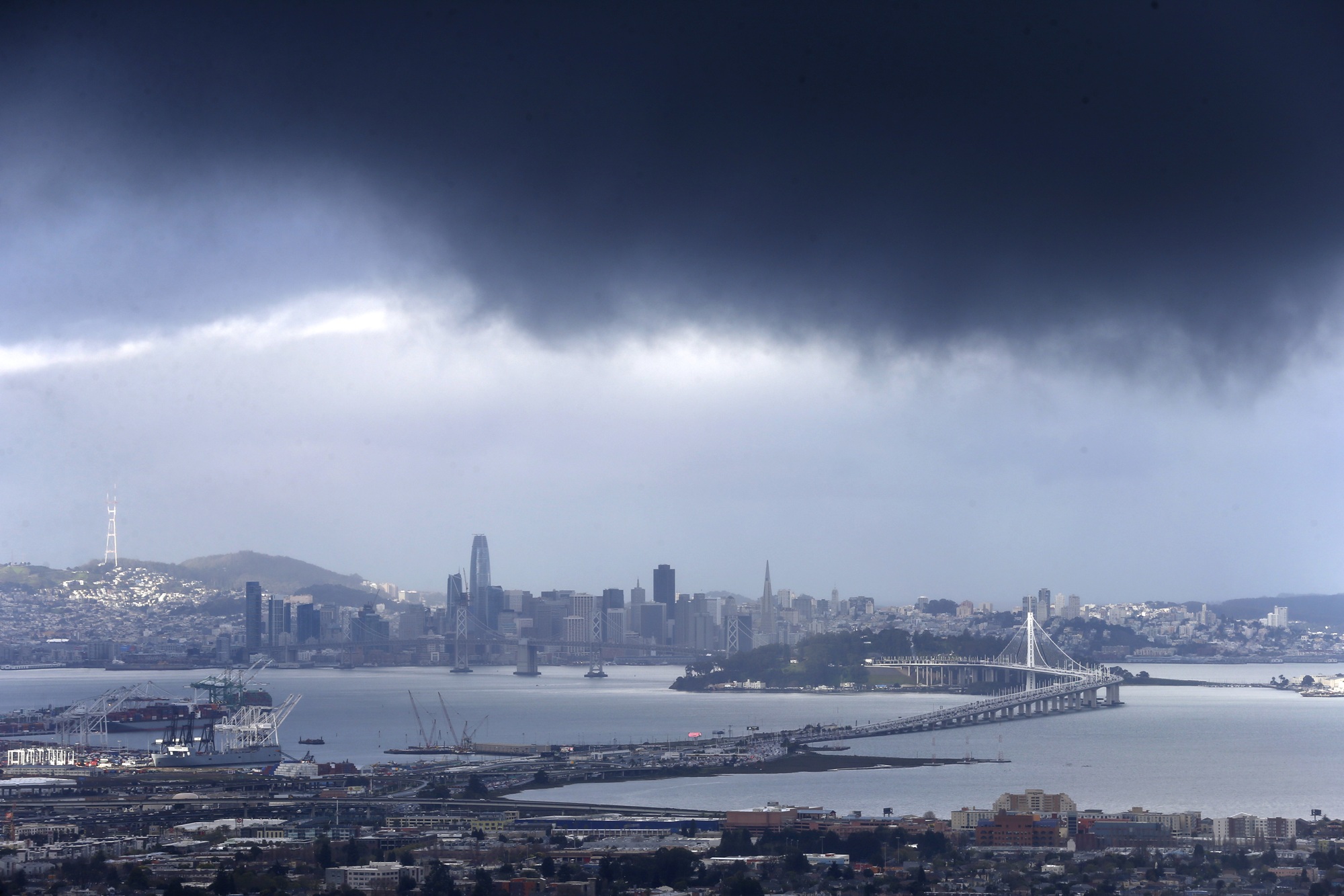 Source-feed image associated with Bay Area Could See Its First Monsoon of the Season This Weekend
