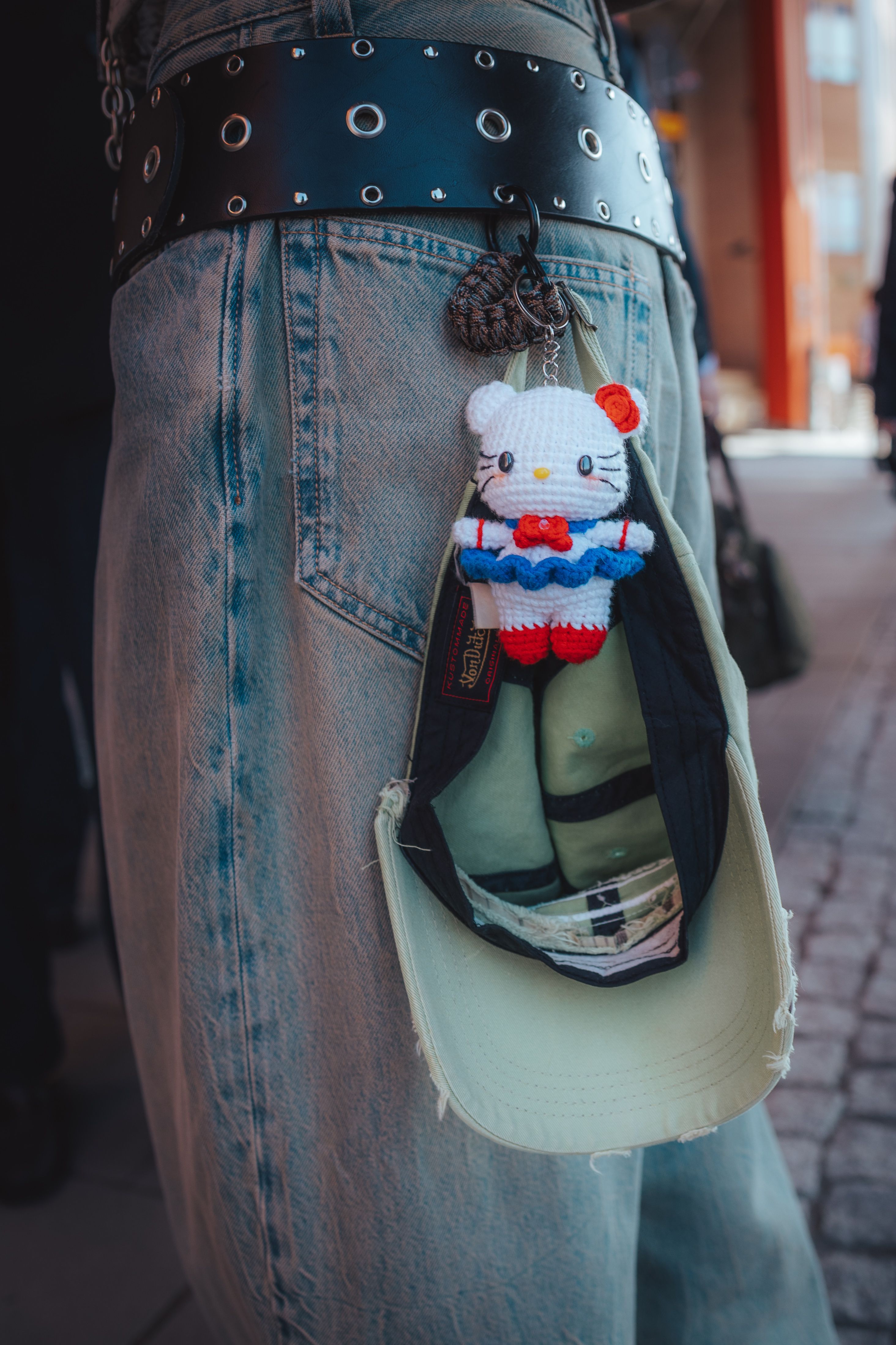 Source-feed image associated with The Hip New Thing in Street Style? It’s Hanging from Your Waist