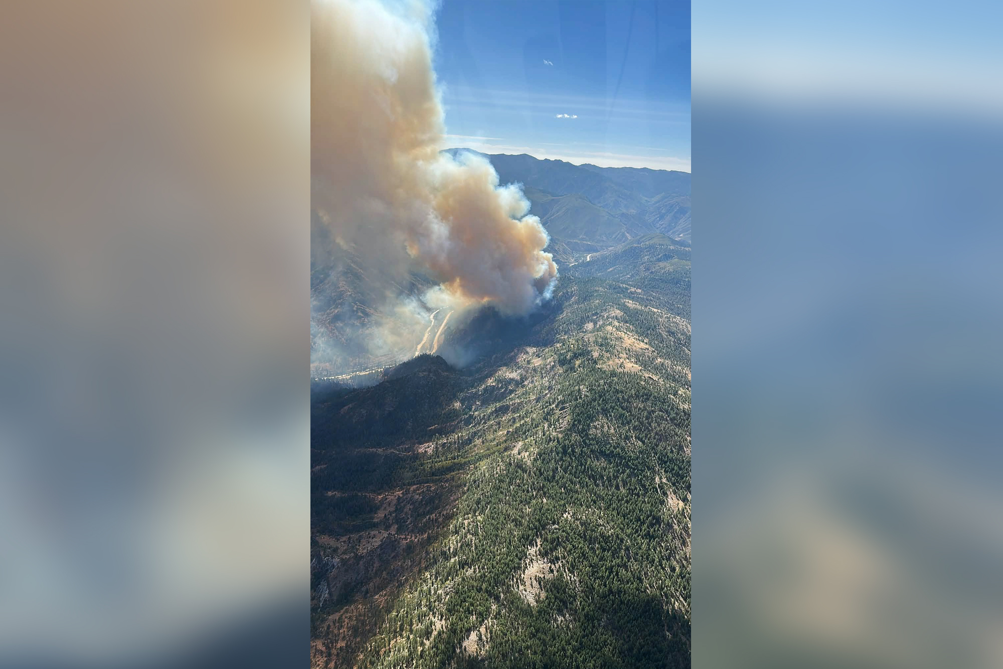Source-feed image associated with Fast-Moving Wildfire Near Truckee Closes Span of I-80