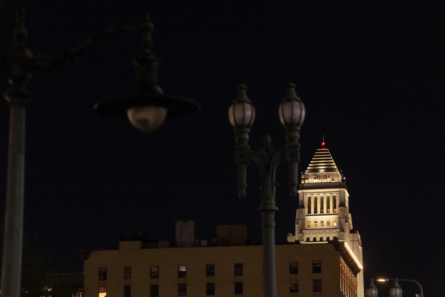 Source-feed image associated with $80 million streetlight funding increase rejected by L.A. property owners