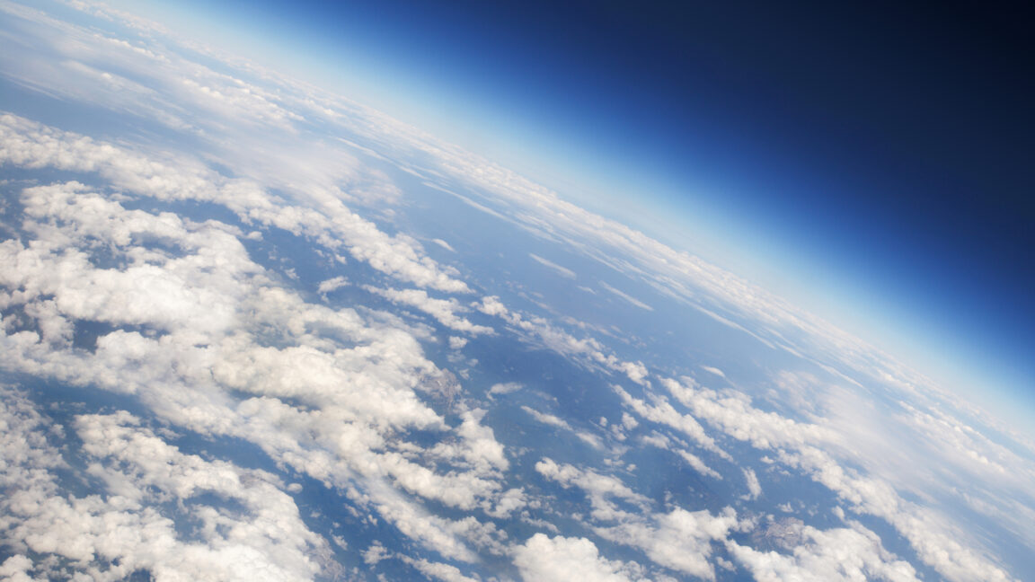 Source-feed image associated with The oxygenation of Earth’s air might owe a lot to plate tectonics