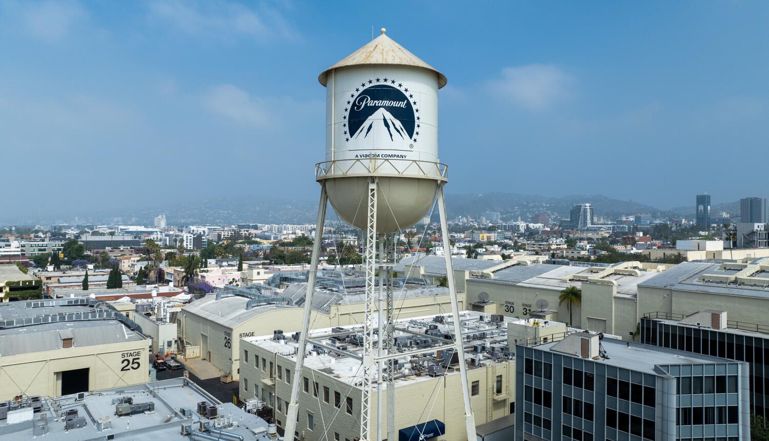 Source-feed image associated with Paramount, pushing to buy Warner Bros., girds for legal challenges