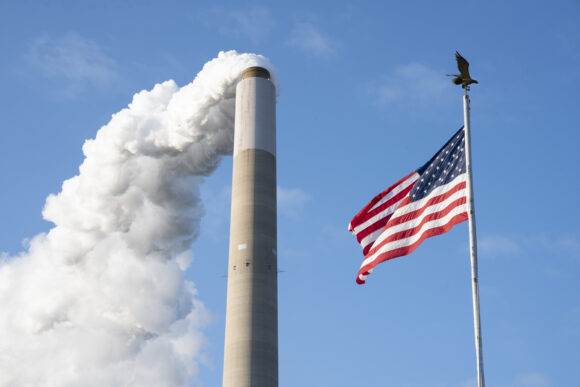 Source-feed image associated with EPA Poised to Repeal Carbon Rules for Coal, Gas Power Plants