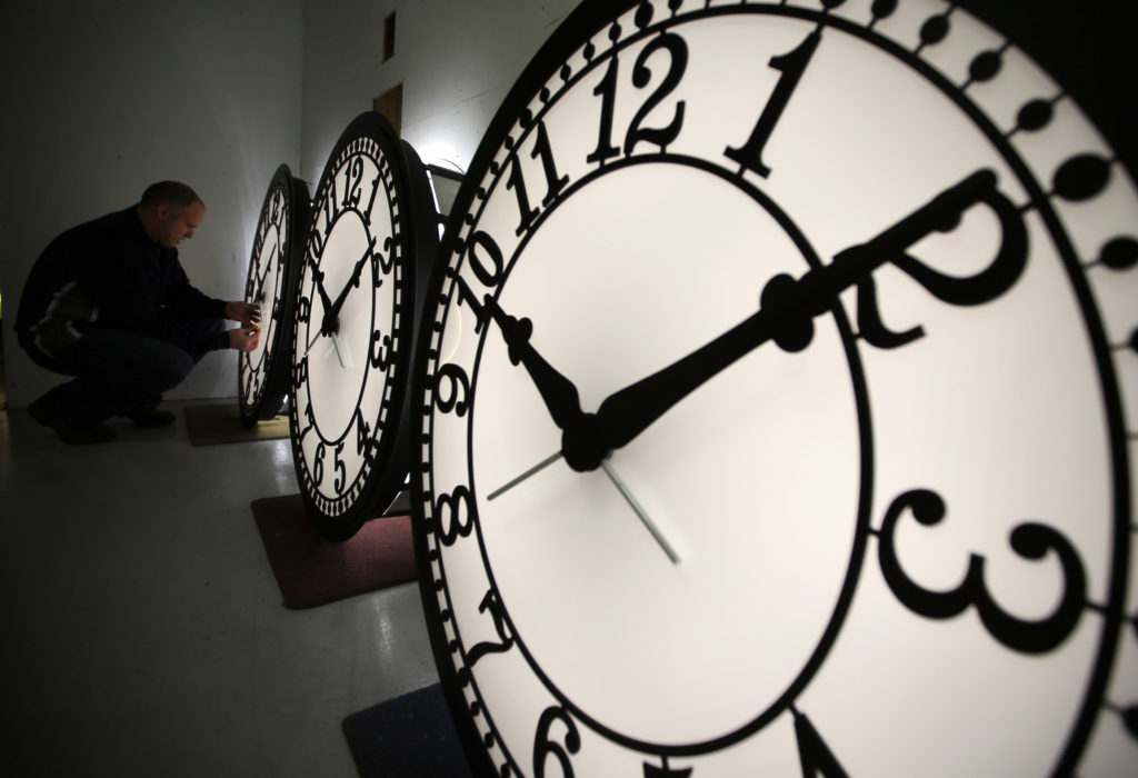 Source-feed image associated with America already tried permanent daylight saving time. Could it work now?