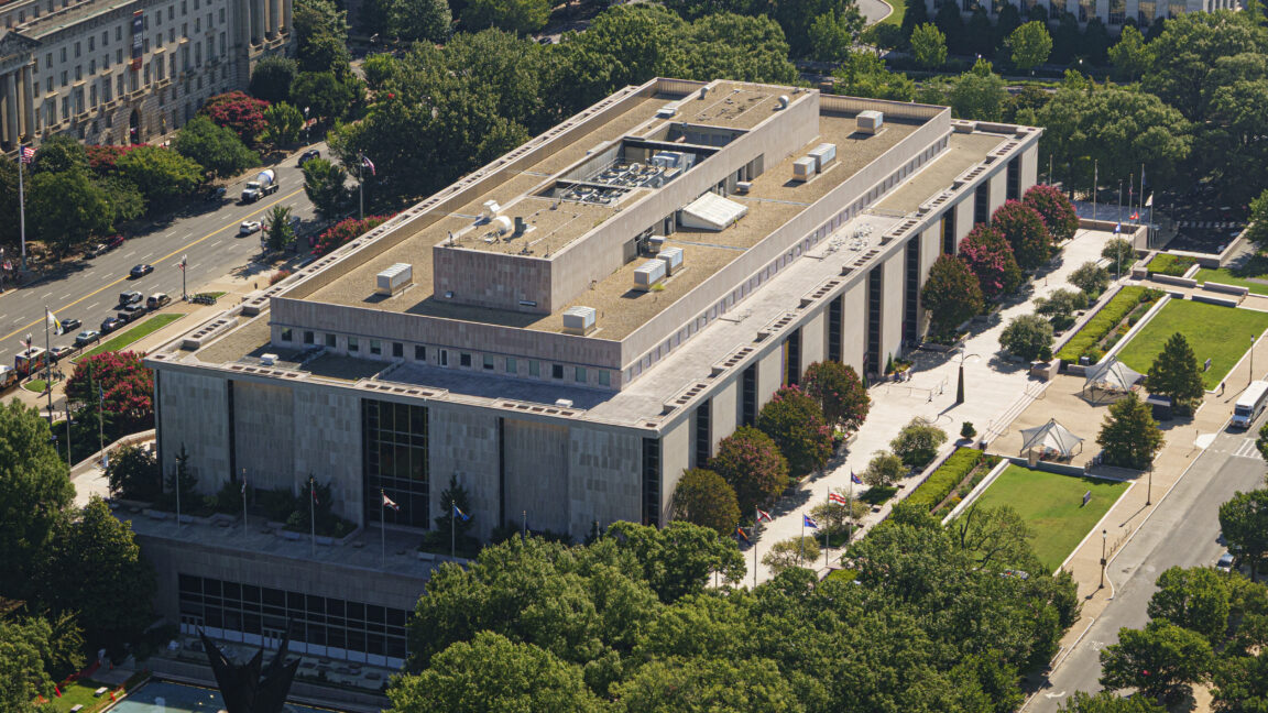 Image from linked report: How the Smithsonian became the latest front in Trump’s culture war