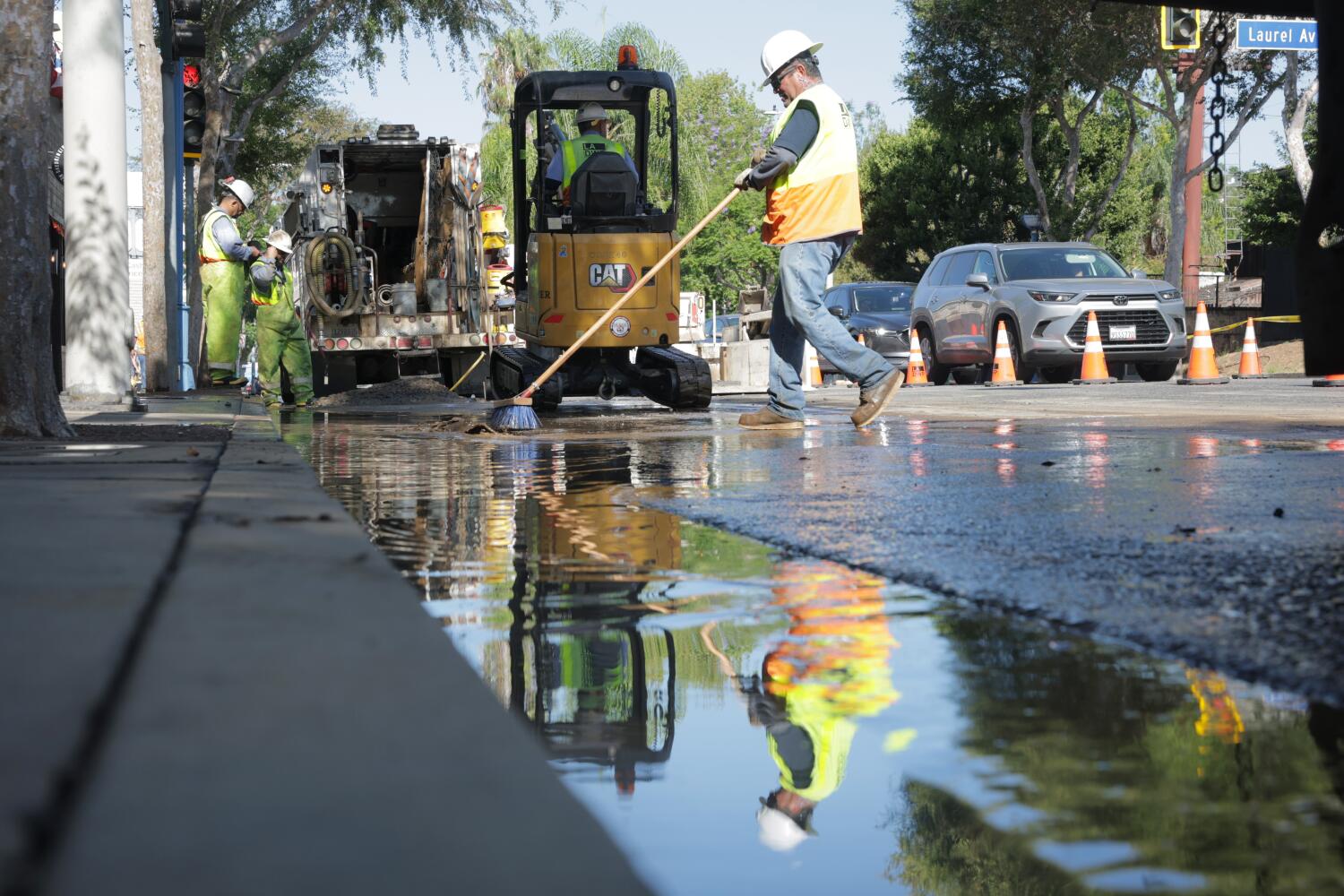 Source-feed image associated with Sunset Boulevard expected to reopen late Friday following water leak