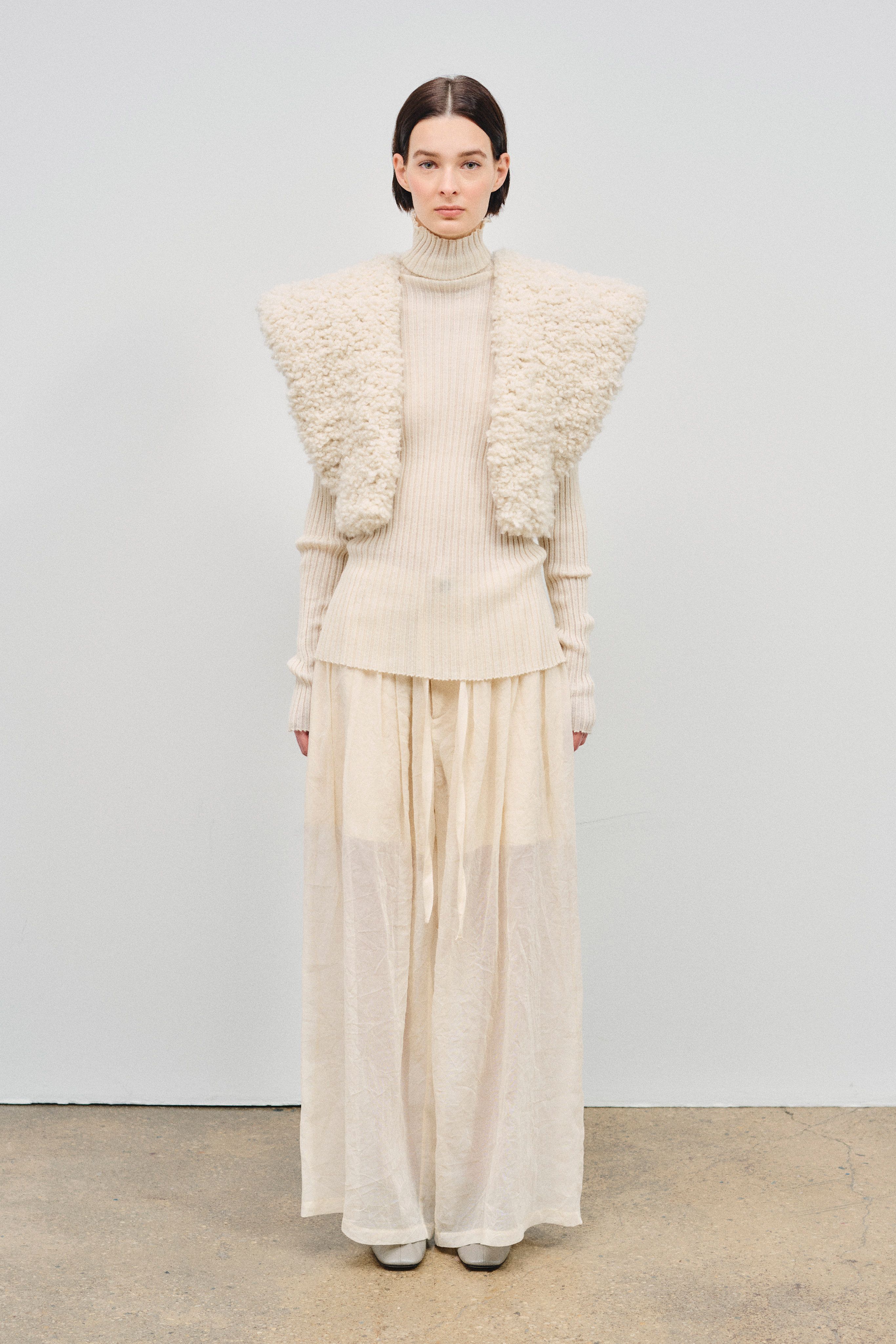 Source-feed image associated with Lauren Manoogian Resort 2027