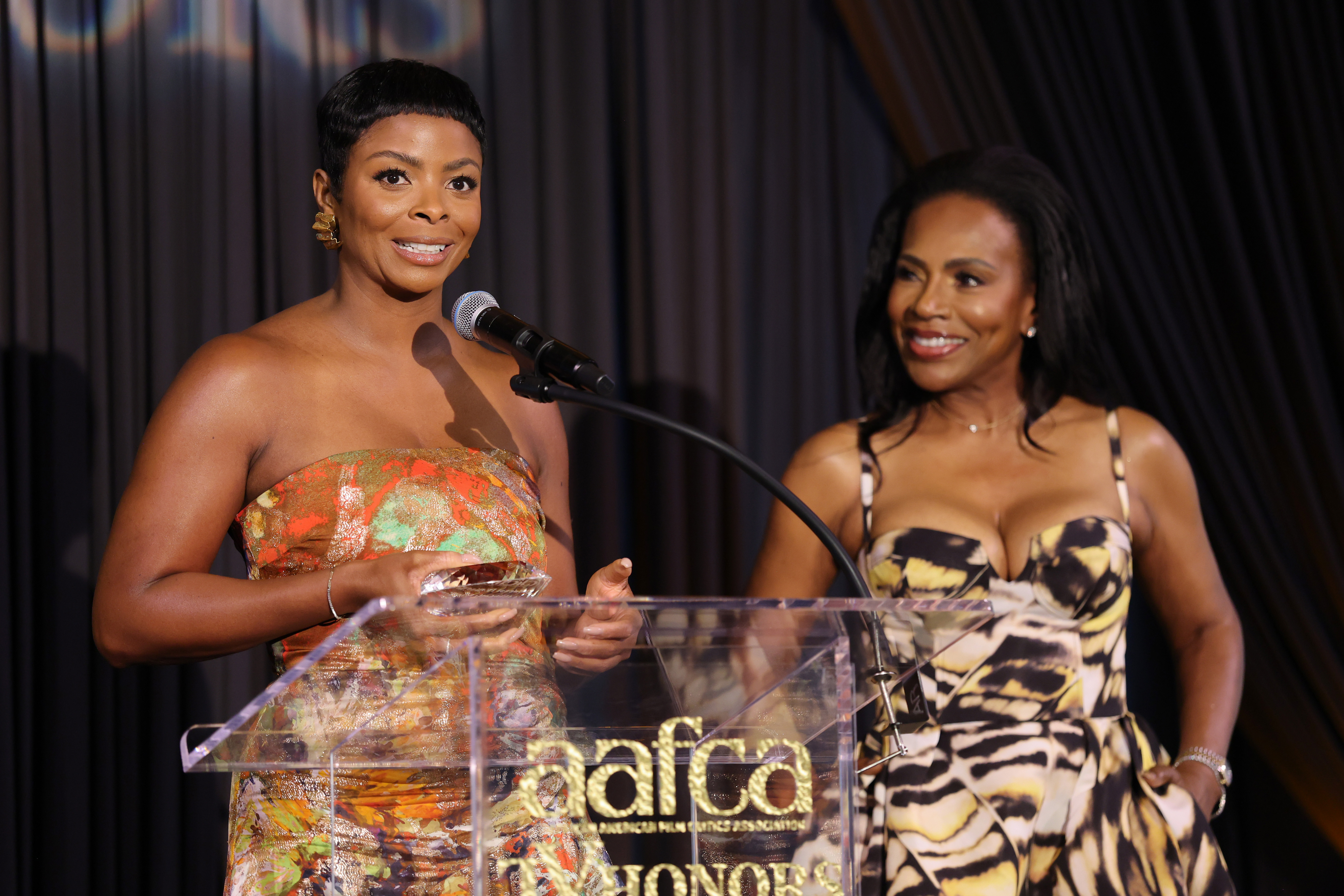 Source-feed image associated with ‘Abbott Elementary’ Stars Sheryl Lee Ralph and Janelle James on the Paramount-Warner Bros. Merger: ‘We’ve Lost Too Many People’