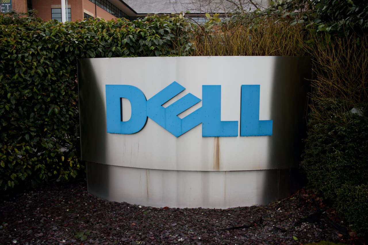 Source-feed image associated with Dell’s stunning 33% stock rally gave a big boost to shares of other server makers
