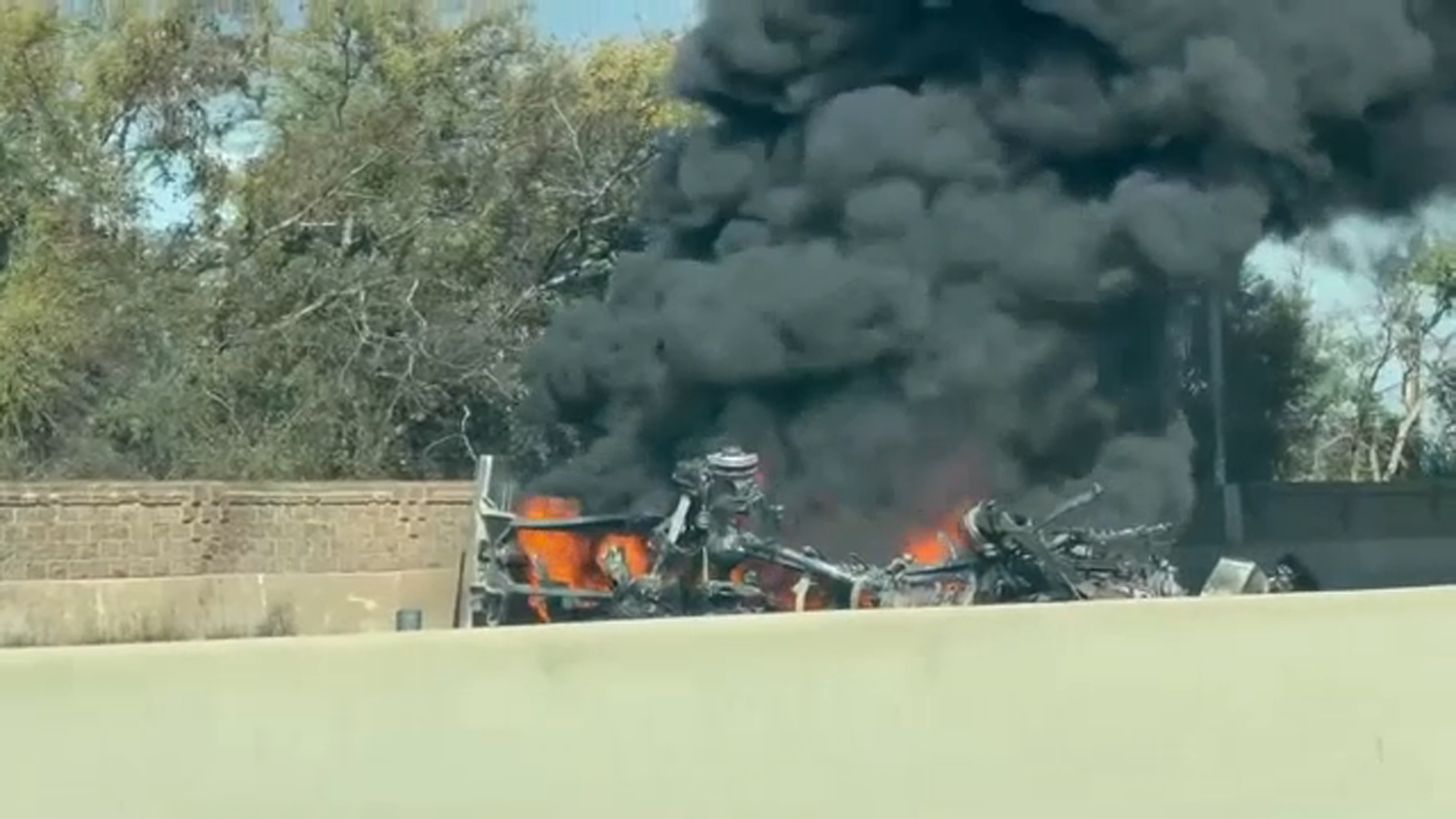 Source-feed image associated with Fuel tanker explodes after Highway 99 crash in Selma